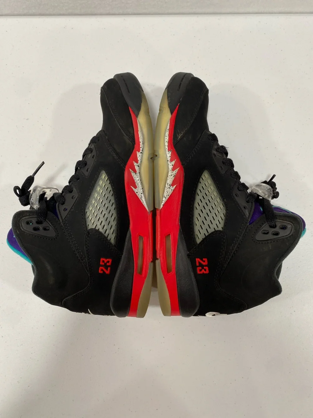 Nike Air Jordan 5 Retro GS Top 3 Black Metallic Grape Fire Red CZ2989-001 Sz 7Y